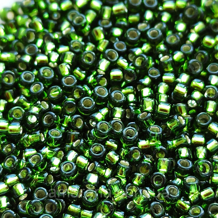 Toho seed beads TR-15-37