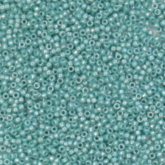 Toho Round Seed Beads TR-15-132