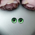 Глаза-кабошоны с плоской обратной стороной, яркий зеленый, 8 мм