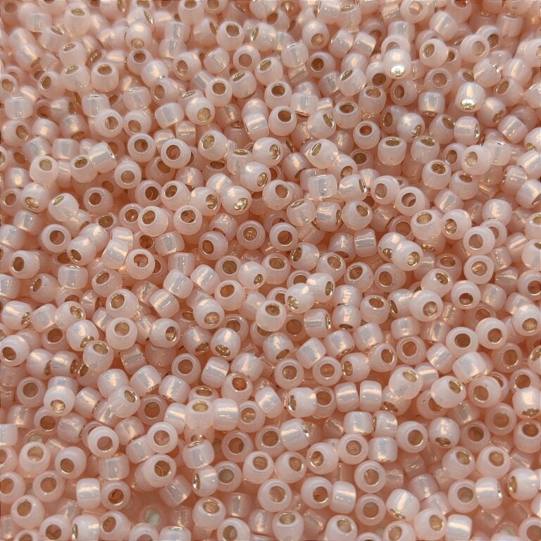 TOHO Round Beads 8/0 Silver-Lined Milky Peachy Pink TR-08-2126