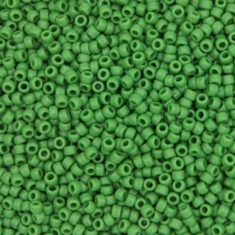 TOHO Round Beads 8/0 Opaque Mint Green TR-08-47